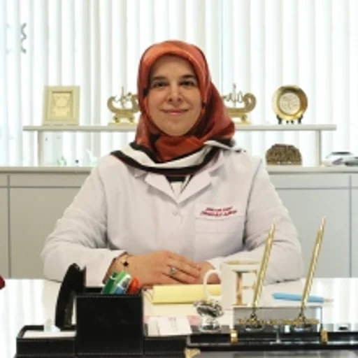 Esra Çınaroğlu Azman