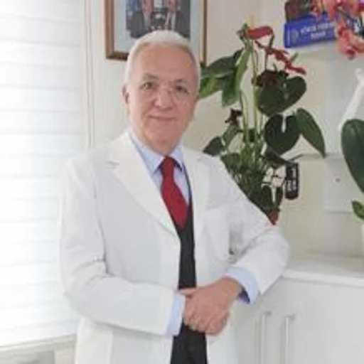 Mehmet Füzün