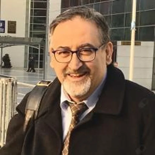 Cem Yalçın