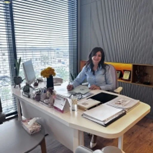 Hande Çelik Mehmetoğlu