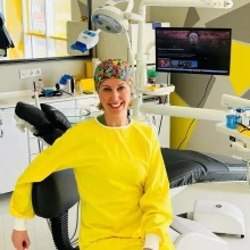 Esra Yeşilöz Gökçen