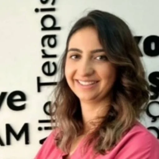 Büşra Özkan Karmil