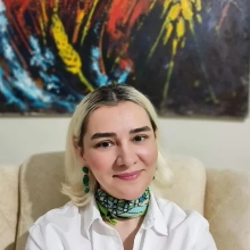 Öznur Ulaş Khafagy