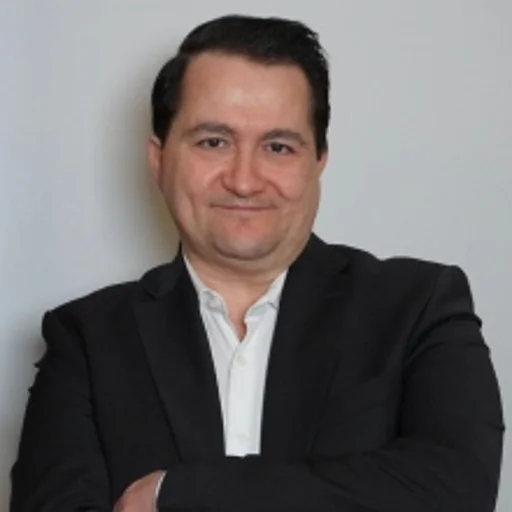 Mustafa Kemal Özcan